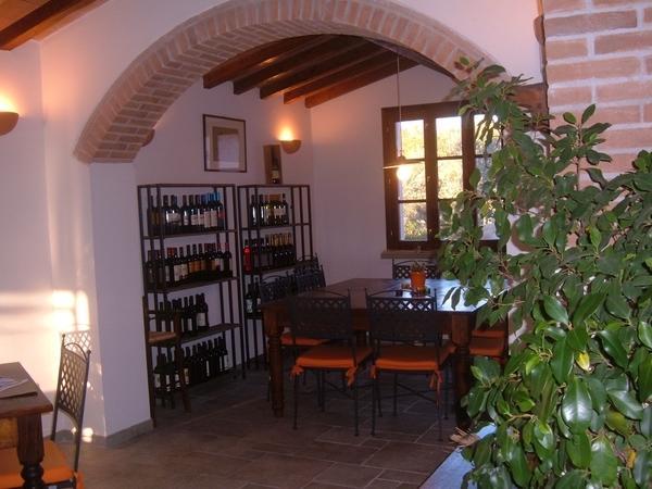リパルベッラ Fattoria La Steccaiaヴィラ エクステリア 写真